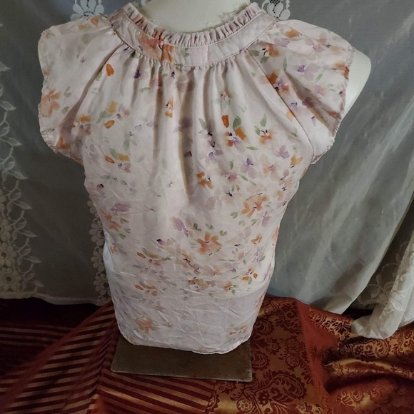 Bella DAHL size small top cap sleeves lightpinkwith flowered print tie neckline, - Picture 4 of 7